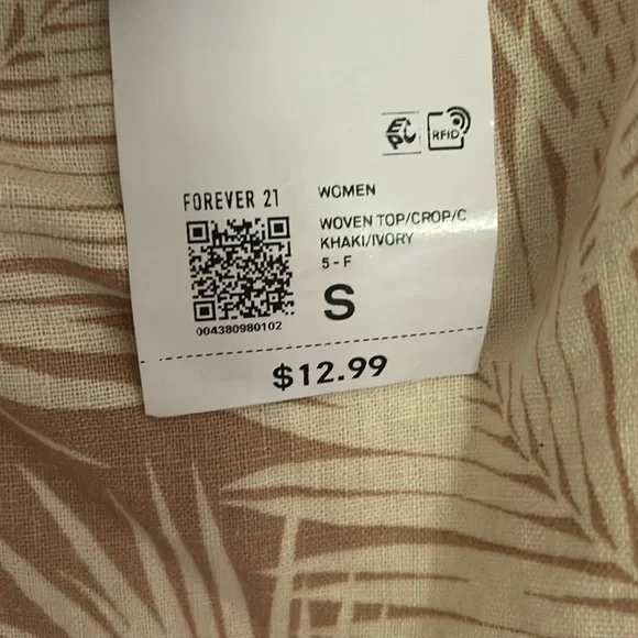 Summer crop top! - Picture 2 of 2